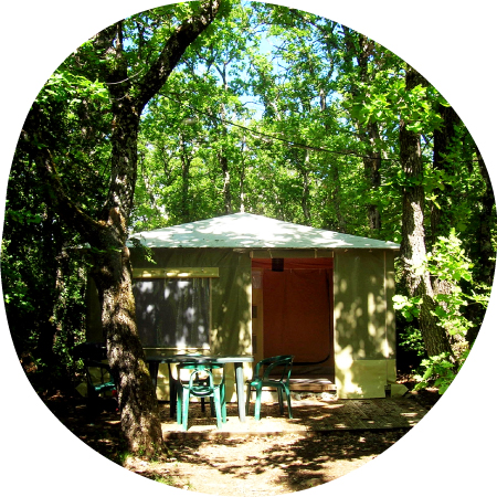 Toilés - equipped tents