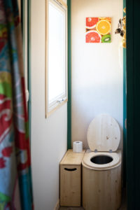 hébergement avec toilette sèche